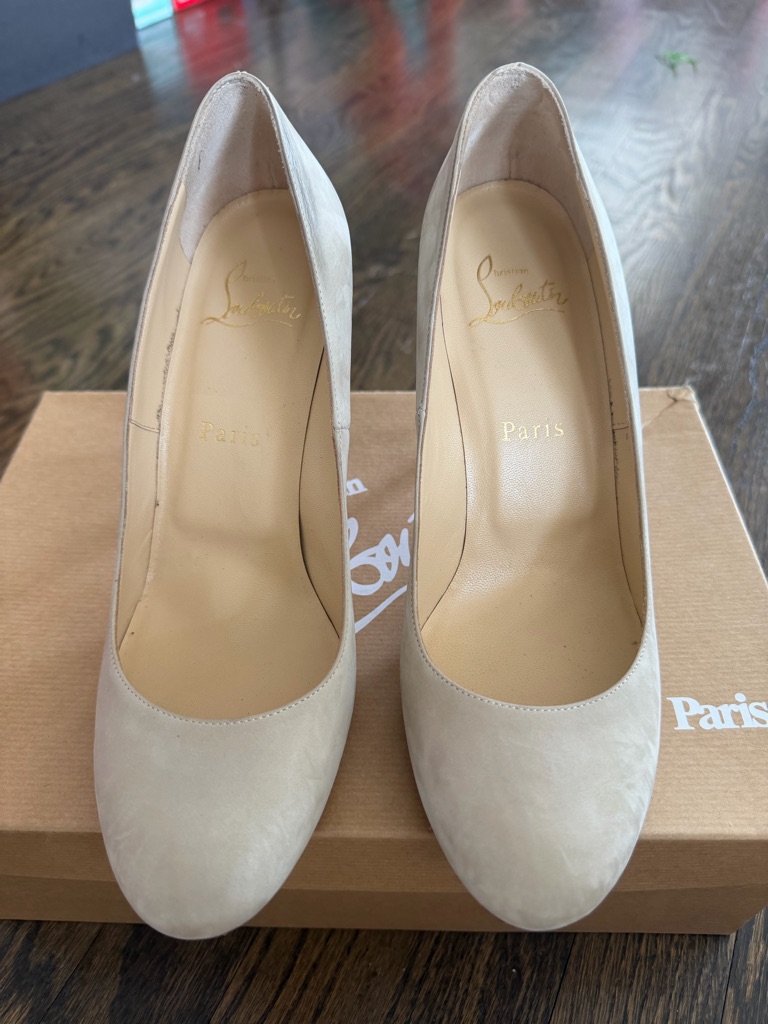Christian Louboutin Ivory Nabuk Pumps Size 38